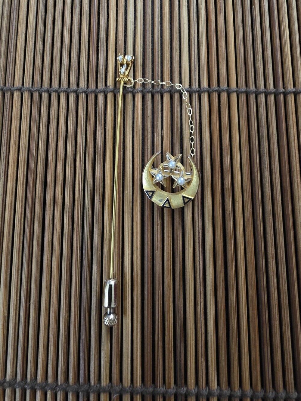10k Pearl Tri Delta Yellow Gold Pin (Vintage)